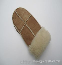 直销 2012年保暖时尚冬季羊皮皮毛一体手套 独指手套